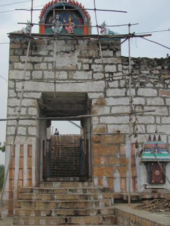 Thiruthiyamalai - Entrance